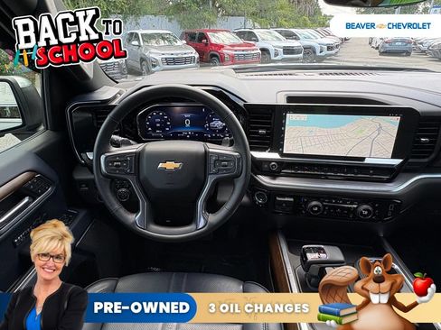 Used 2025 Chevrolet Silverado 1500 High Country w/ Technology Package AWD/4WD image 16
