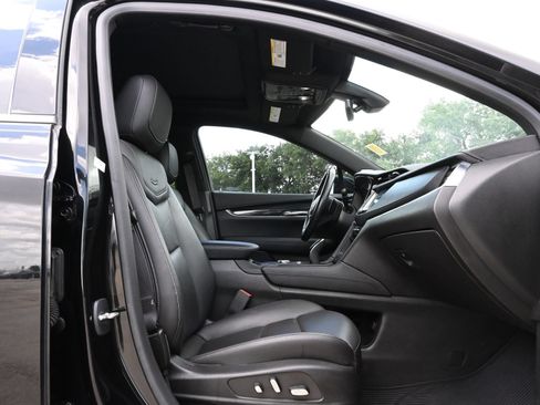 Used 2023 Cadillac XT5 Premium Luxury w/ LPO, Floor Liner Package FWD image 27