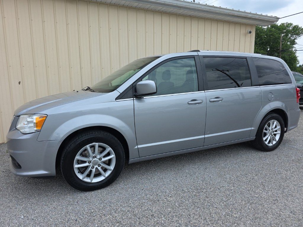 Used 2019 Dodge Grand Caravan SXT FWD image 10
