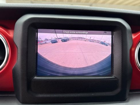 Used 2020 Jeep Wrangler Unlimited Rubicon image 20