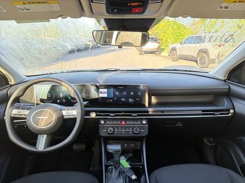 Used 2026 Hyundai Tucson SE FWD image 25