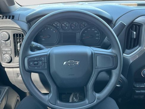 Used 2025 Chevrolet Silverado 1500 Custom Trail Boss image 11