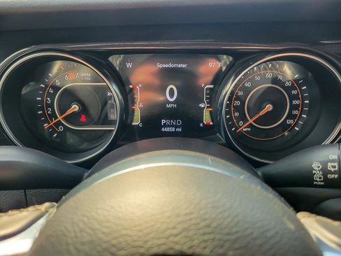 Used 2021 Jeep Wrangler Unlimited Sahara image 12