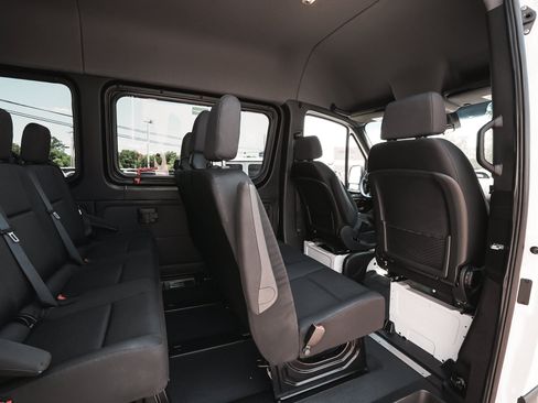 Used 2026 Mercedes-Benz Sprinter 2500 image 41