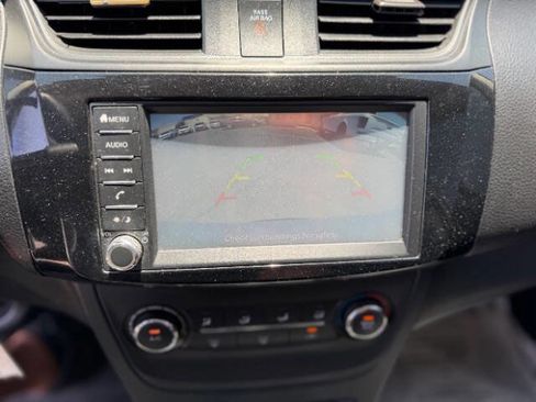 Used 2019 Nissan Sentra S FWD image 13
