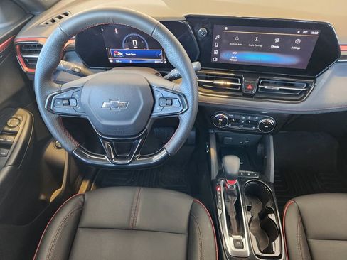 Certified 2025 Chevrolet TrailBlazer RS w/ Convenience Package image 28