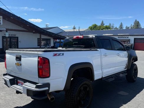 Used 2015 Chevrolet Colorado Z71 AWD/4WD image 6