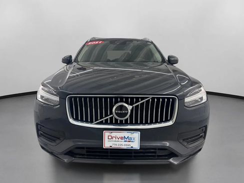 Used 2021 Volvo XC90 T5 Momentum w/ Protection Package image 2