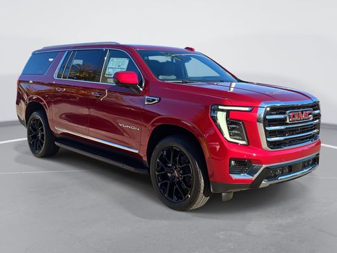 New 2026 GMC Yukon XL Elevation image 3