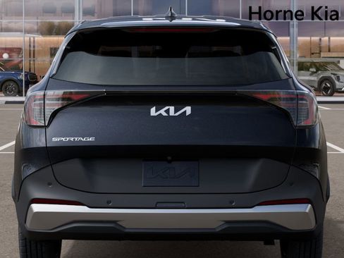 New 2026 Kia Sportage LX image 13