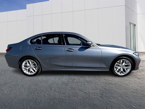 Used 2025 BMW 330i xDrive Sedan image 8