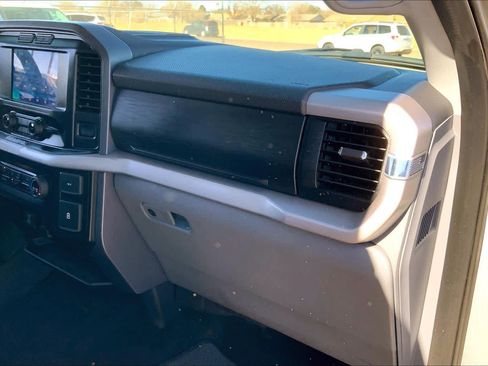 Used 2023 Ford F150 XLT w/ Trailer Tow Package image 19