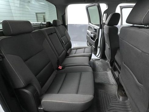 Used 2018 Chevrolet Silverado 1500 LT w/ All Star Edition image 43