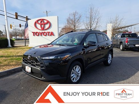 New 2026 Toyota Corolla Cross LE image 1