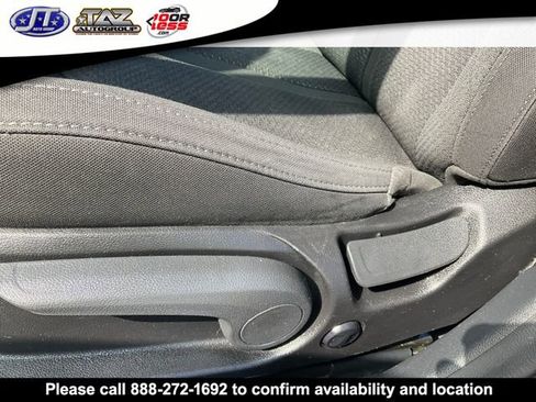 Used 2018 Kia Optima LX w/ 17" Alloy Wheels Package FWD image 11