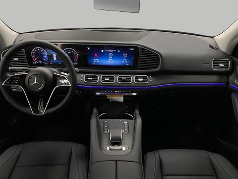 New 2026 Mercedes-Benz GLS 450 4MATIC image 22