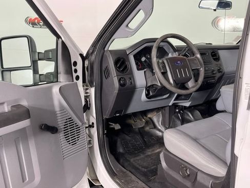 Used 2015 Ford F350 XL AWD/4WD image 19