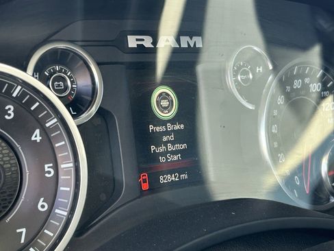 Used 2019 RAM 2500 Big Horn image 9