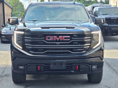 Used 2023 GMC Sierra 1500 AT4 w/ Technology Package AWD/4WD image 10