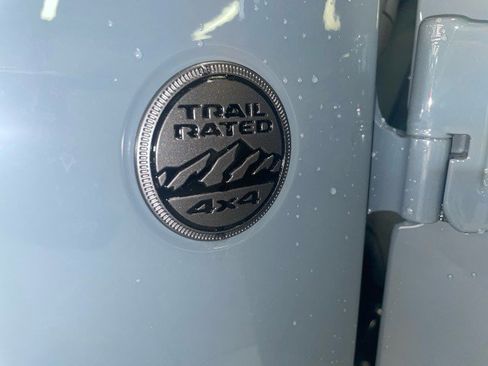 New 2026 Jeep Gladiator Sport image 32