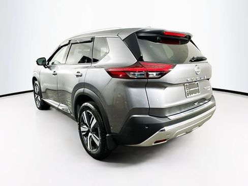 Certified 2022 Nissan Rogue Platinum w/ Head-Up Display Package image 6