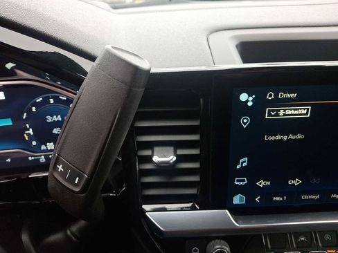 Used 2022 Chevrolet Silverado 1500 LT image 15