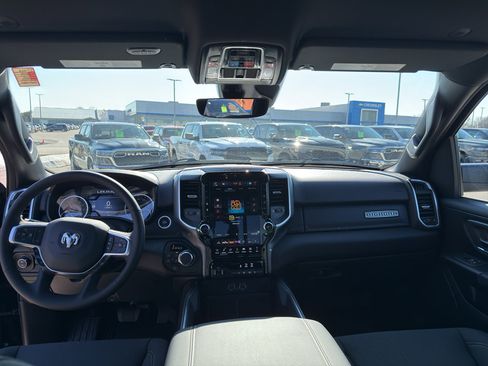 New 2026 RAM 1500 Big Horn AWD/4WD image 30