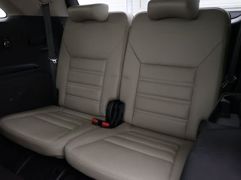 Used 2019 Kia Sorento EX FWD image 33
