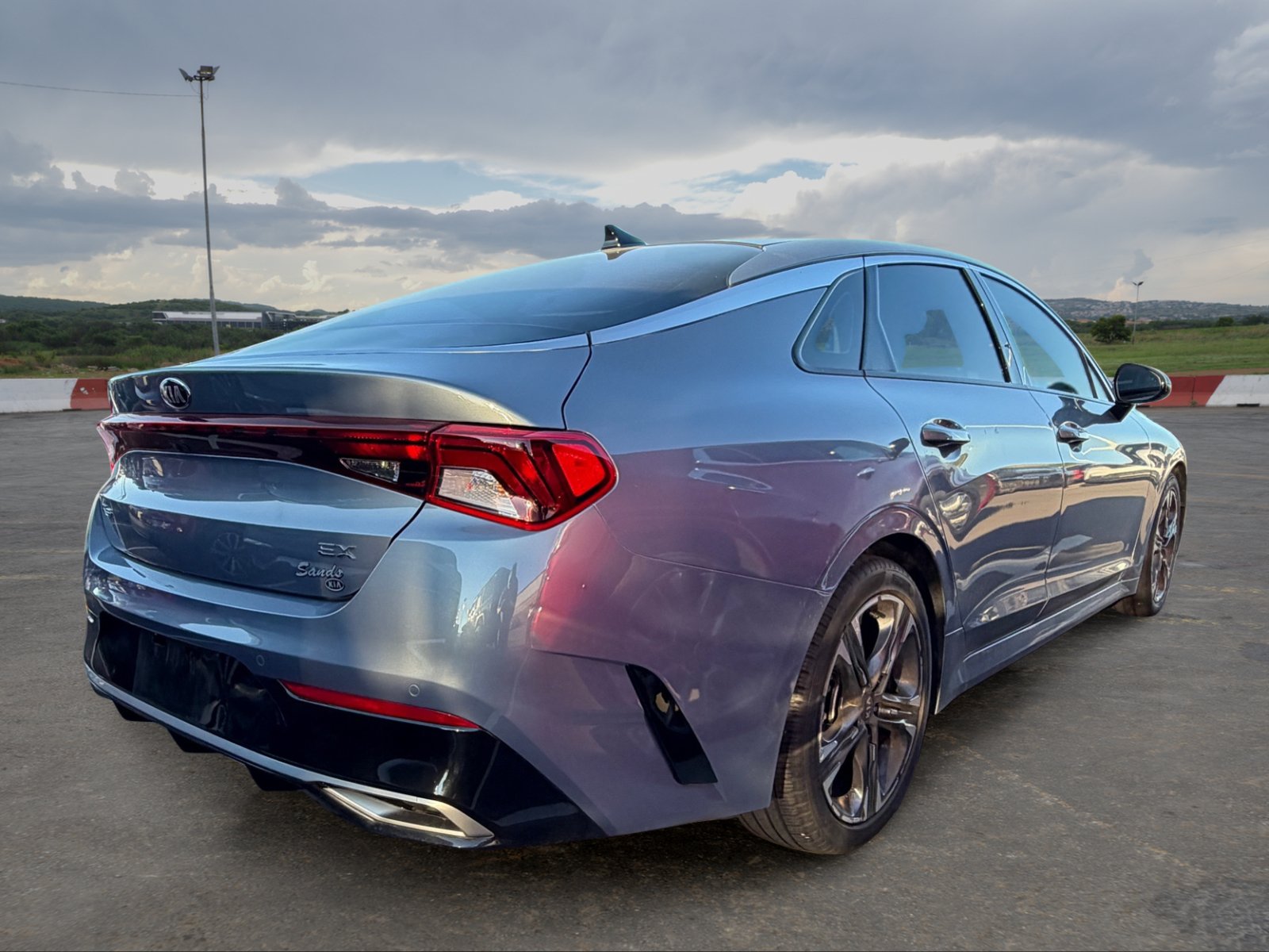Certified 2021 Kia K5 EX FWD image 3