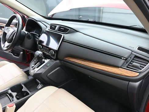 Used 2018 Honda CR-V Touring image 18