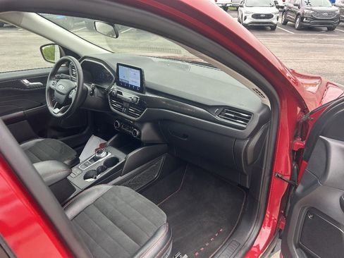 Used 2022 Ford Escape SEL w/ SEL Stealth AWD Package image 22