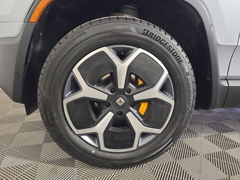 Used 2023 Rivian R1S Adventure Quad AWD/4WD image 9