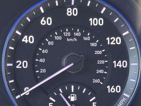 Used 2023 Hyundai Kona SEL w/ Cargo Package image 28