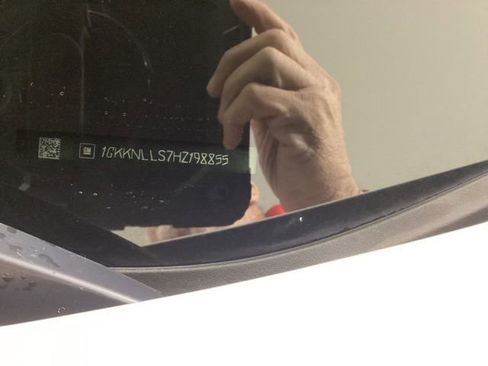 Used 2017 GMC Acadia SLE image 15