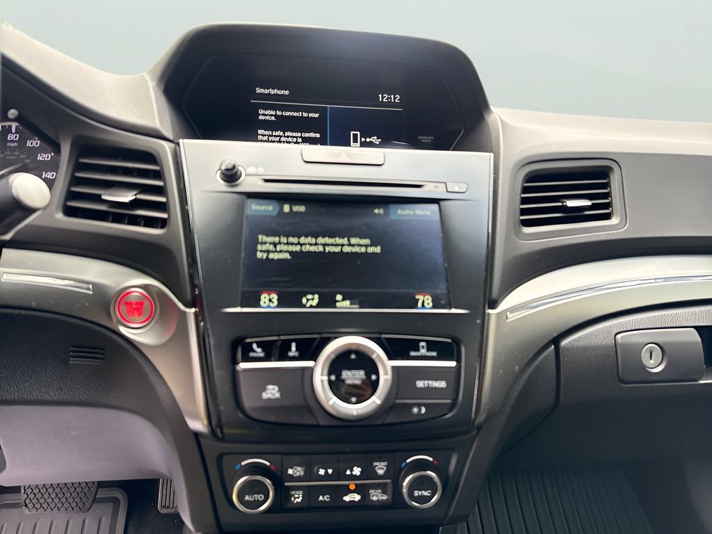 Used 2020 Acura ILX w/ Premium Package FWD image 26