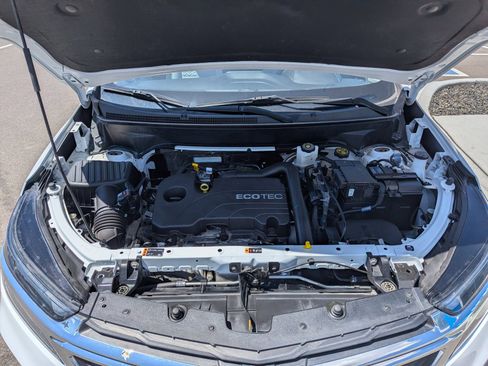 Used 2022 Chevrolet Equinox LS w/ LPO, Floor Liner Package AWD/4WD image 52