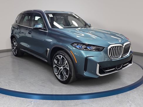 New 2026 BMW X5 xDrive40i AWD/4WD image 3