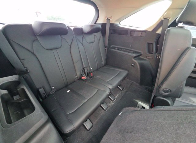 Certified 2024 Kia Sorento SX FWD image 11