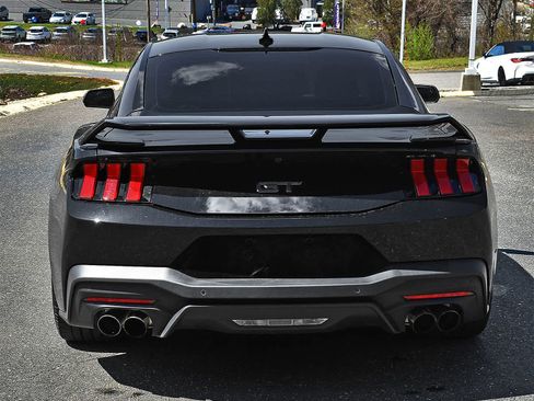 Used 2024 Ford Mustang GT Premium w/ GT Performance Package RWD image 7