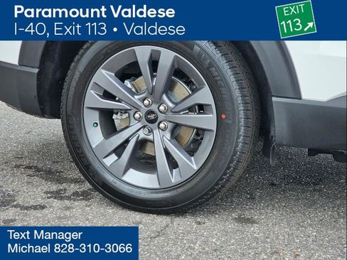 New 2024 Ford Explorer XLT w/ Equipment Group 202A image 10