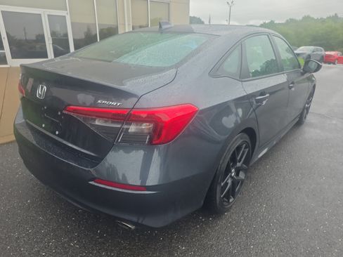 Used 2024 Honda Civic Sport image 5
