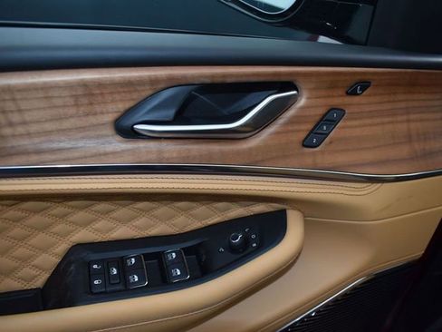 New 2026 Jeep Grand Cherokee Summit image 12