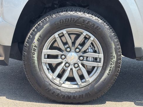 Used 2023 Chevrolet Colorado LT w/ LT Convenience Package RWD image 30