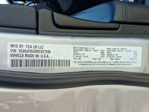 Used 2021 Jeep Grand Cherokee Limited AWD/4WD image 27