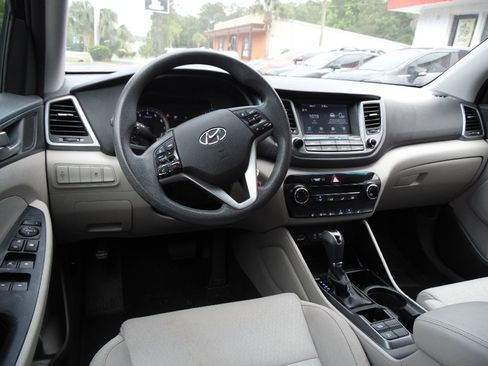 Used 2018 Hyundai Tucson SEL FWD image 7