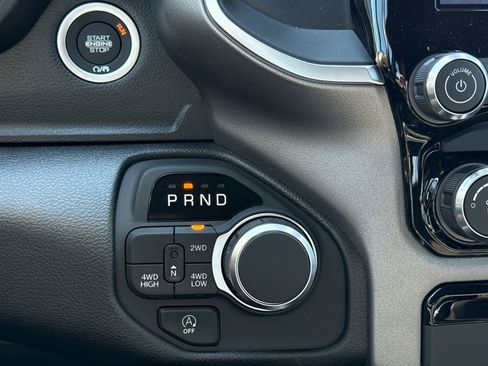 New 2026 RAM 1500 Express AWD/4WD image 26