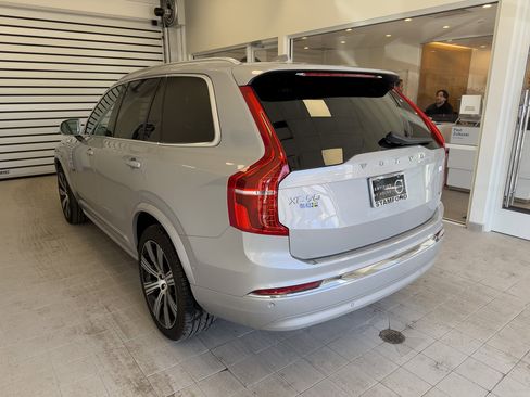 Certified 2023 Volvo XC90 T8 Plus w/ Protection Package Premier image 4