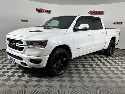 Used 2022 RAM 1500 Laramie AWD/4WD image 5