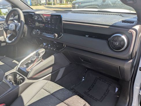 New 2025 Chevrolet Colorado Z71 AWD/4WD image 28
