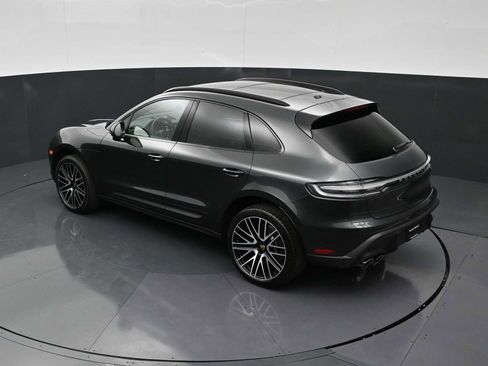 New 2026 Porsche Macan AWD/4WD image 31